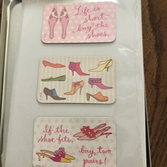 Hallmark stationery set - Picture 3 of 4